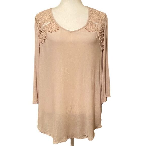 Chico’s Tan Crocheted Top Blouse Size Large - Picture 1 of 11